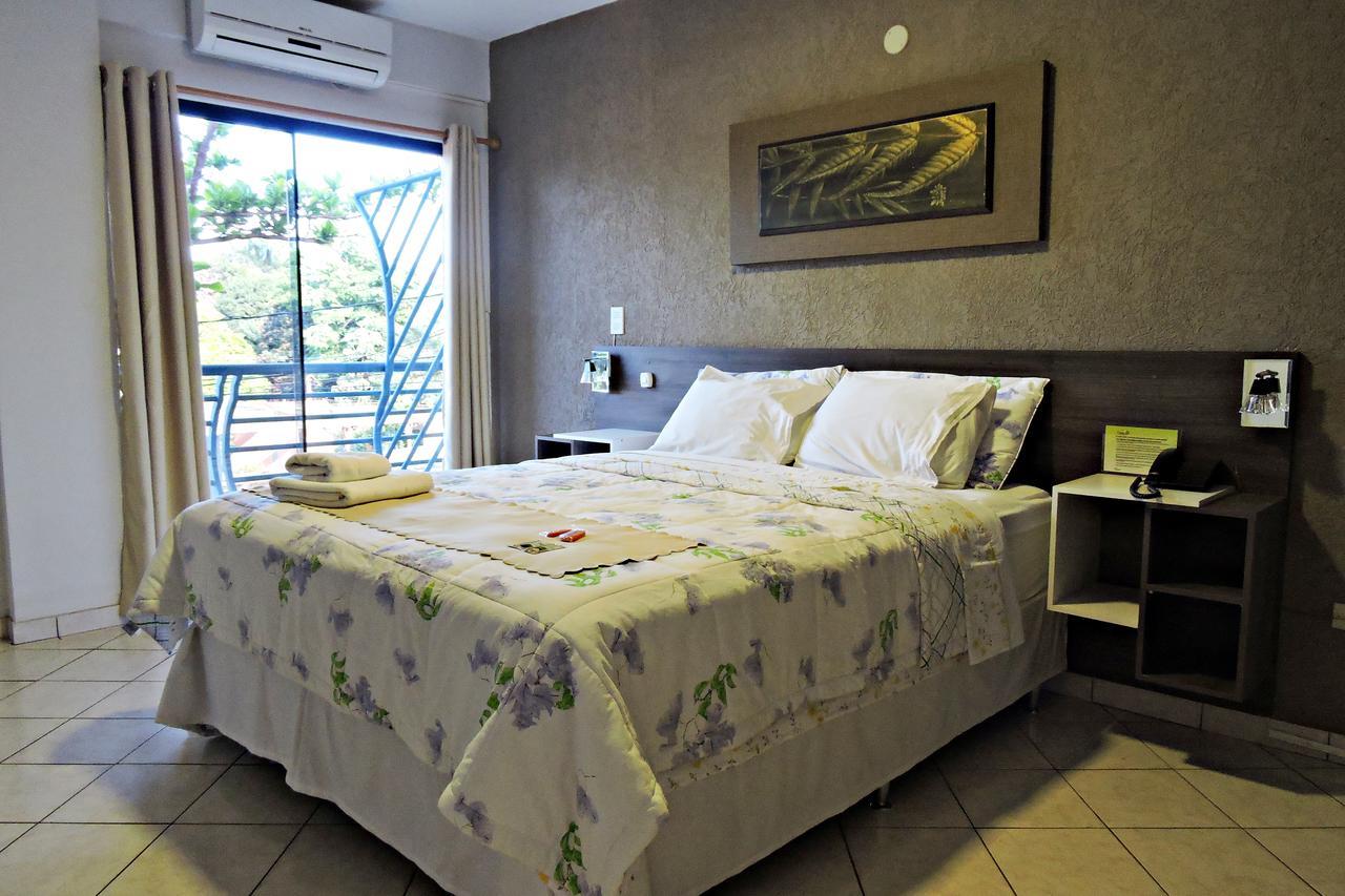 Hotel Piro'Y Пресиденте-Франко Экстерьер фото